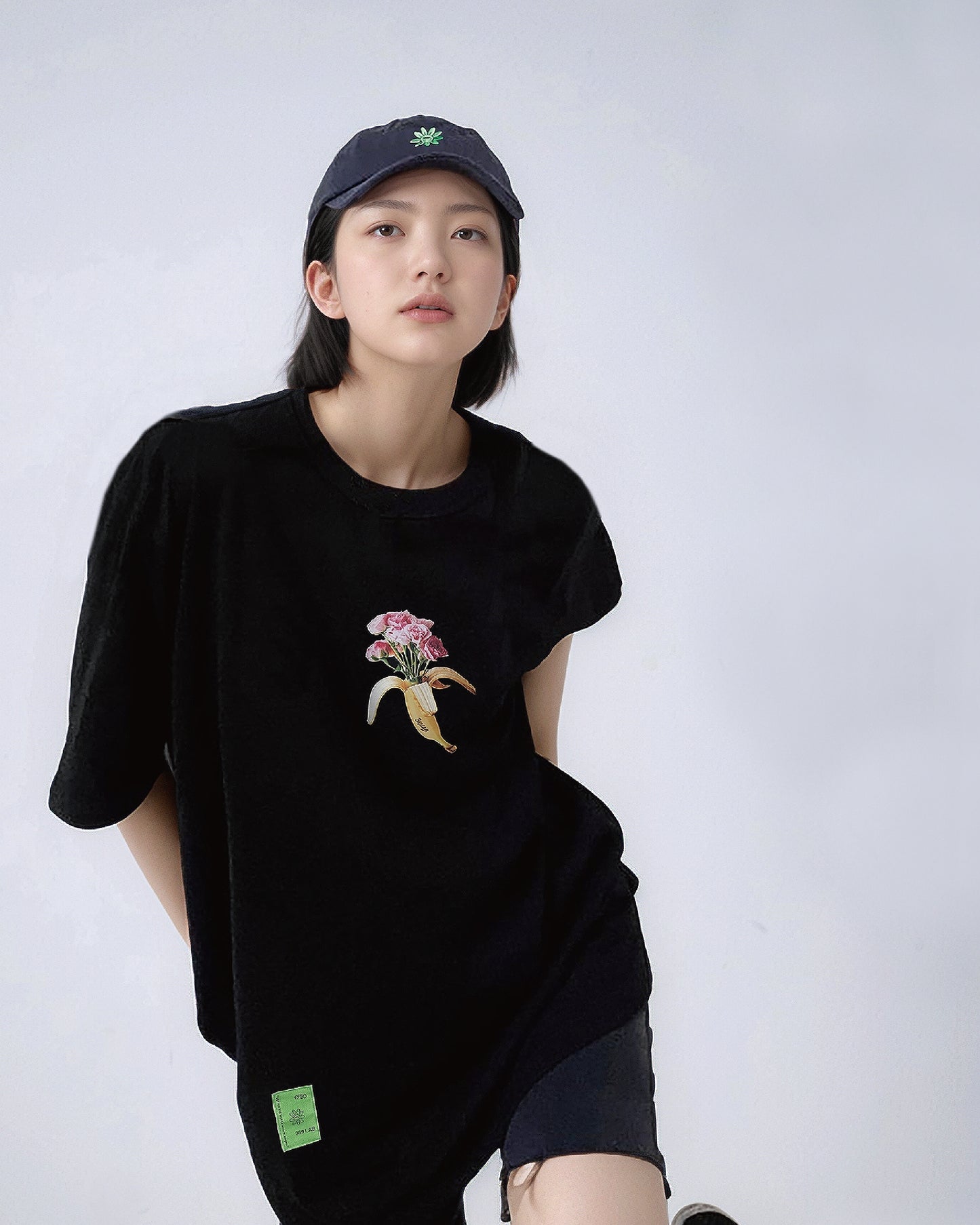 Banana Flower Tee (Black)