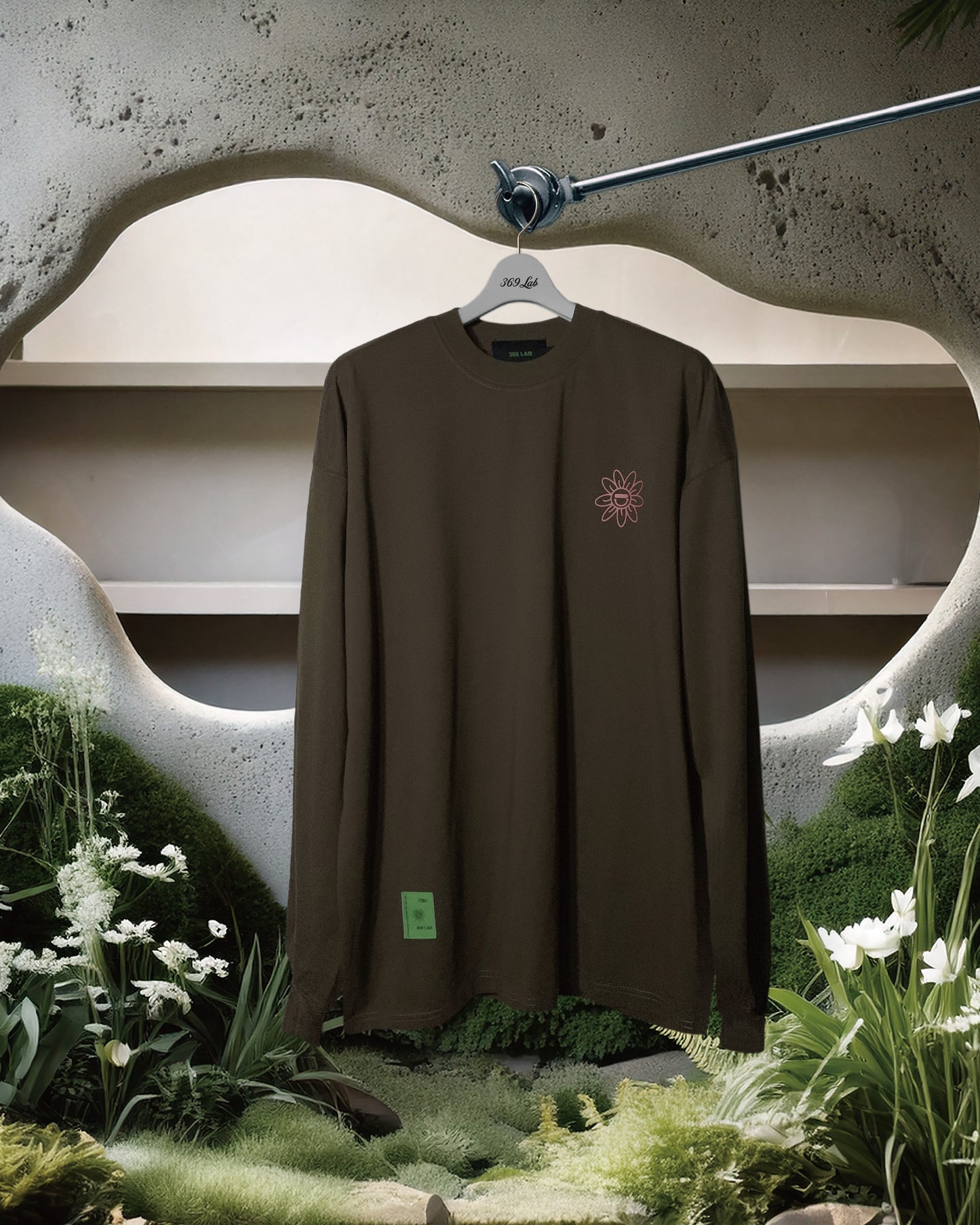 BRUSH BABY FLOWER LONG SLEEVES TEE (THICK COTTON)