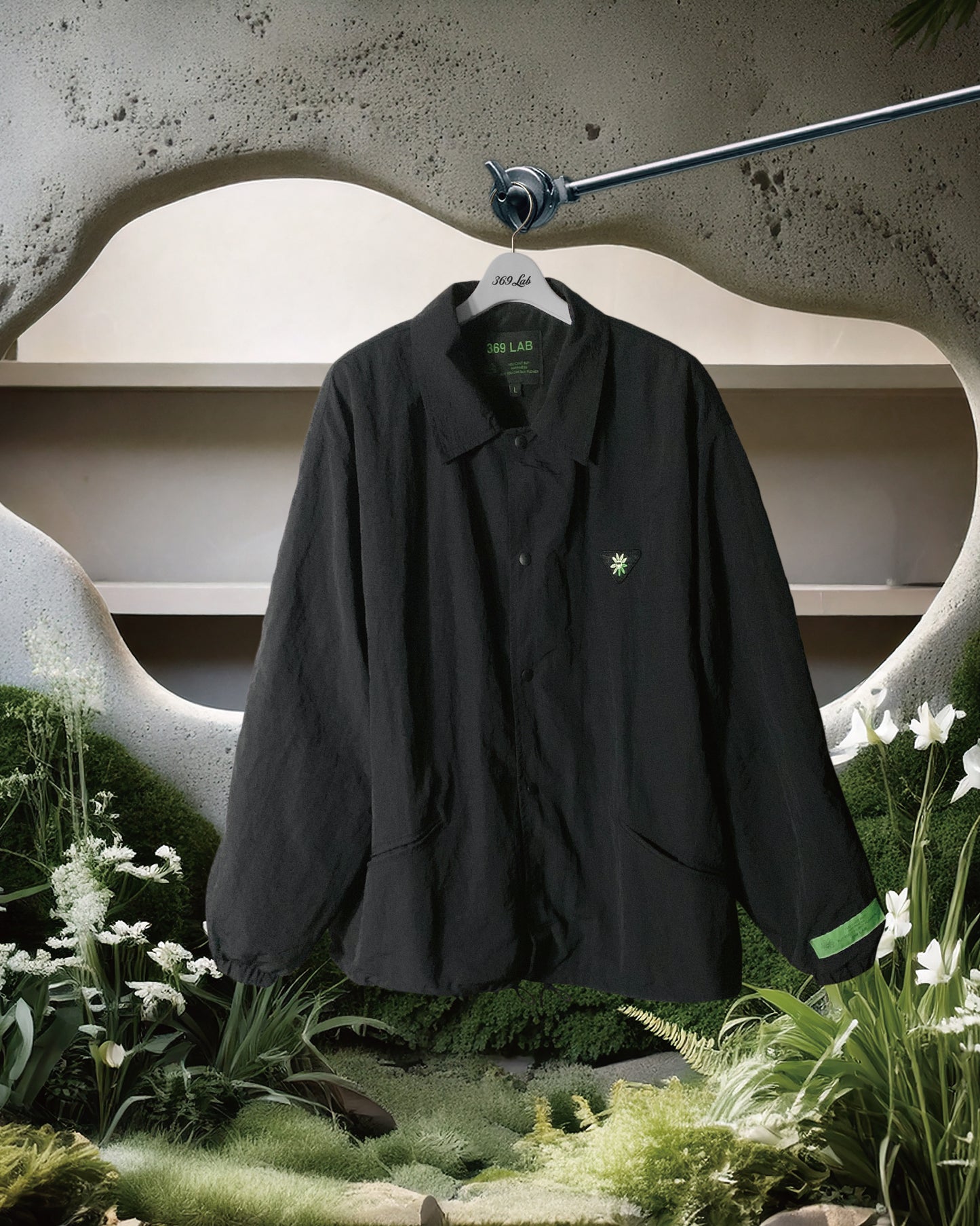 TRIANGLE PATCH COACH JACKET