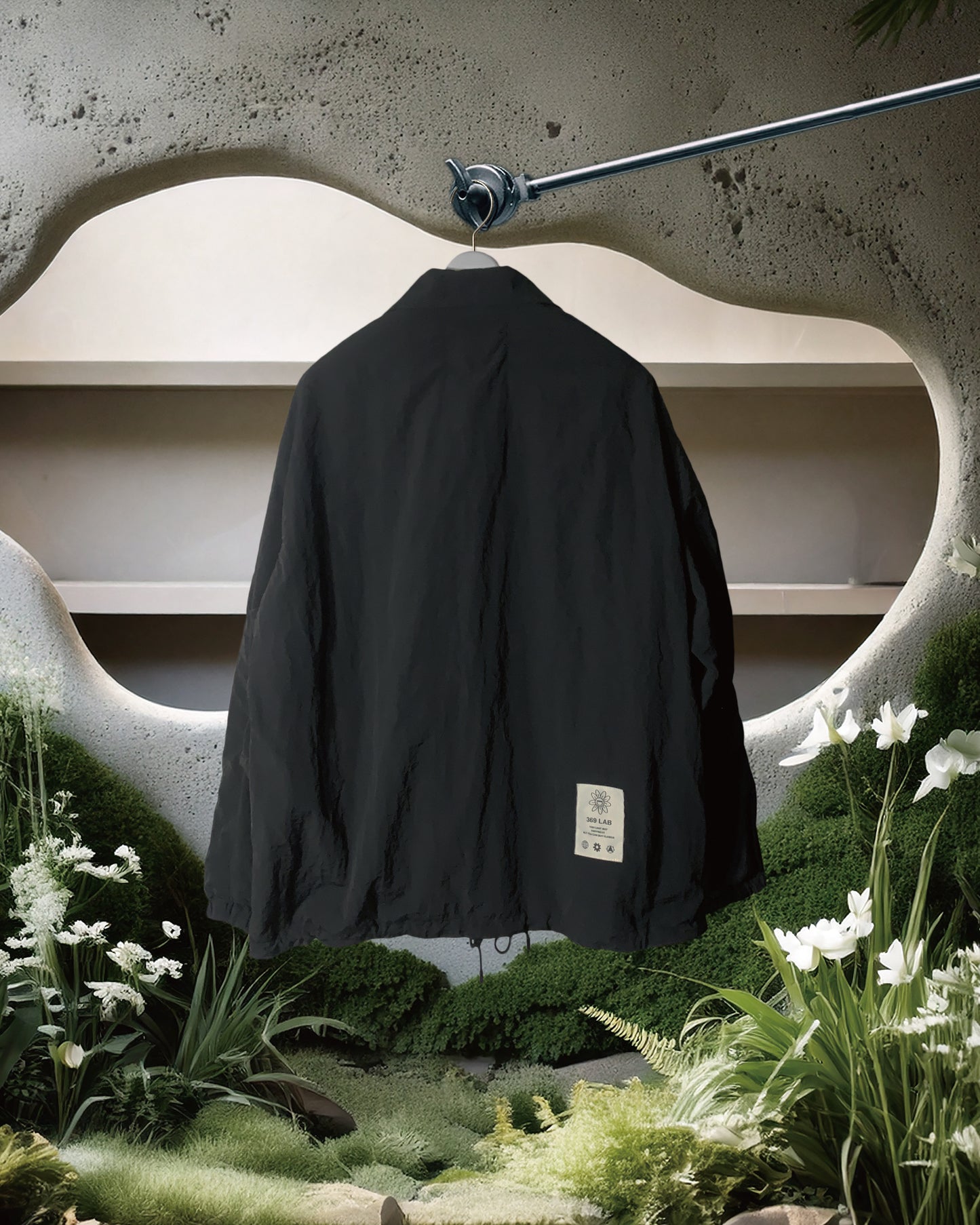 TRIANGLE PATCH COACH JACKET