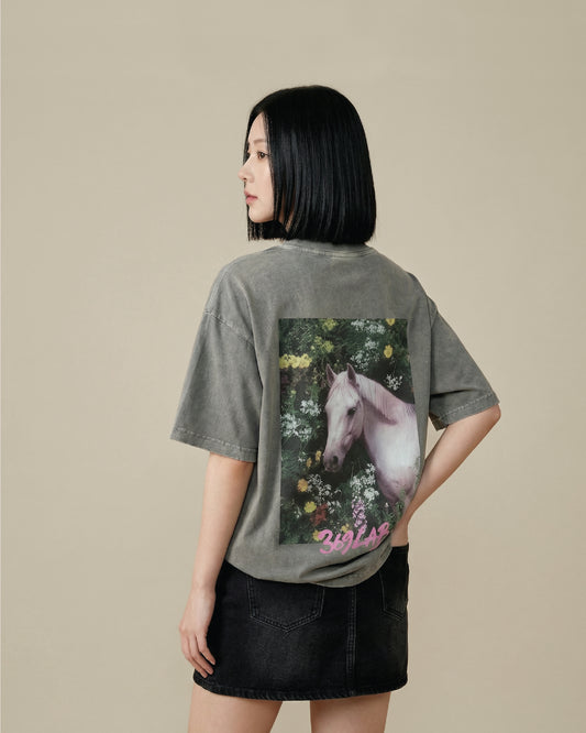 PINK HORSE GARDEN TEE
