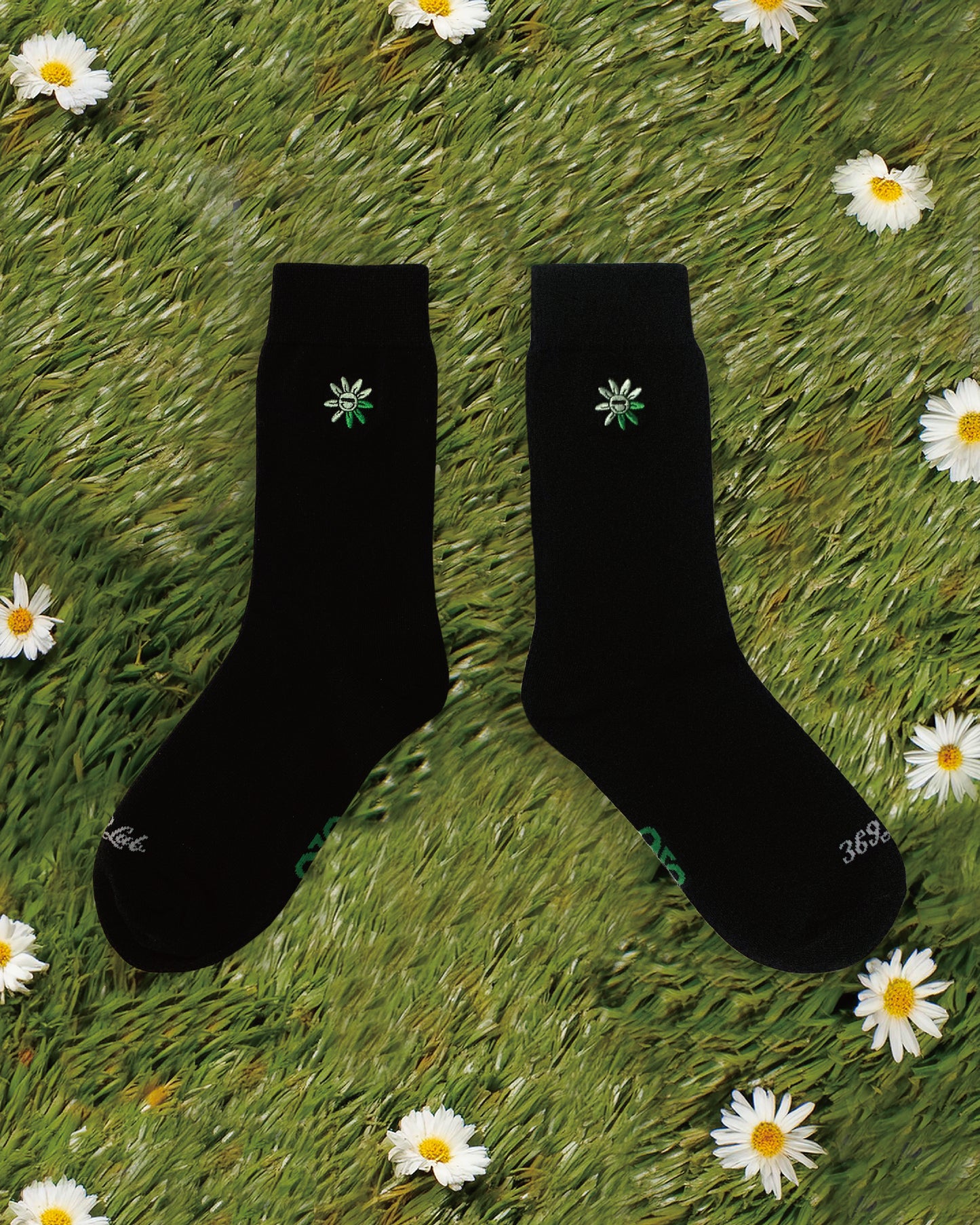 BABY FLOWER EMBRO SOCKS