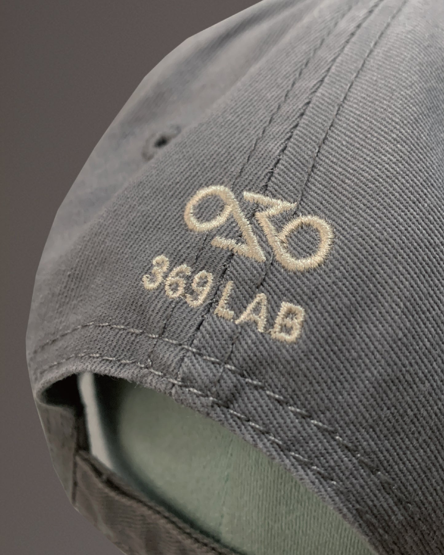 BABY FLOWER STUDS CAP