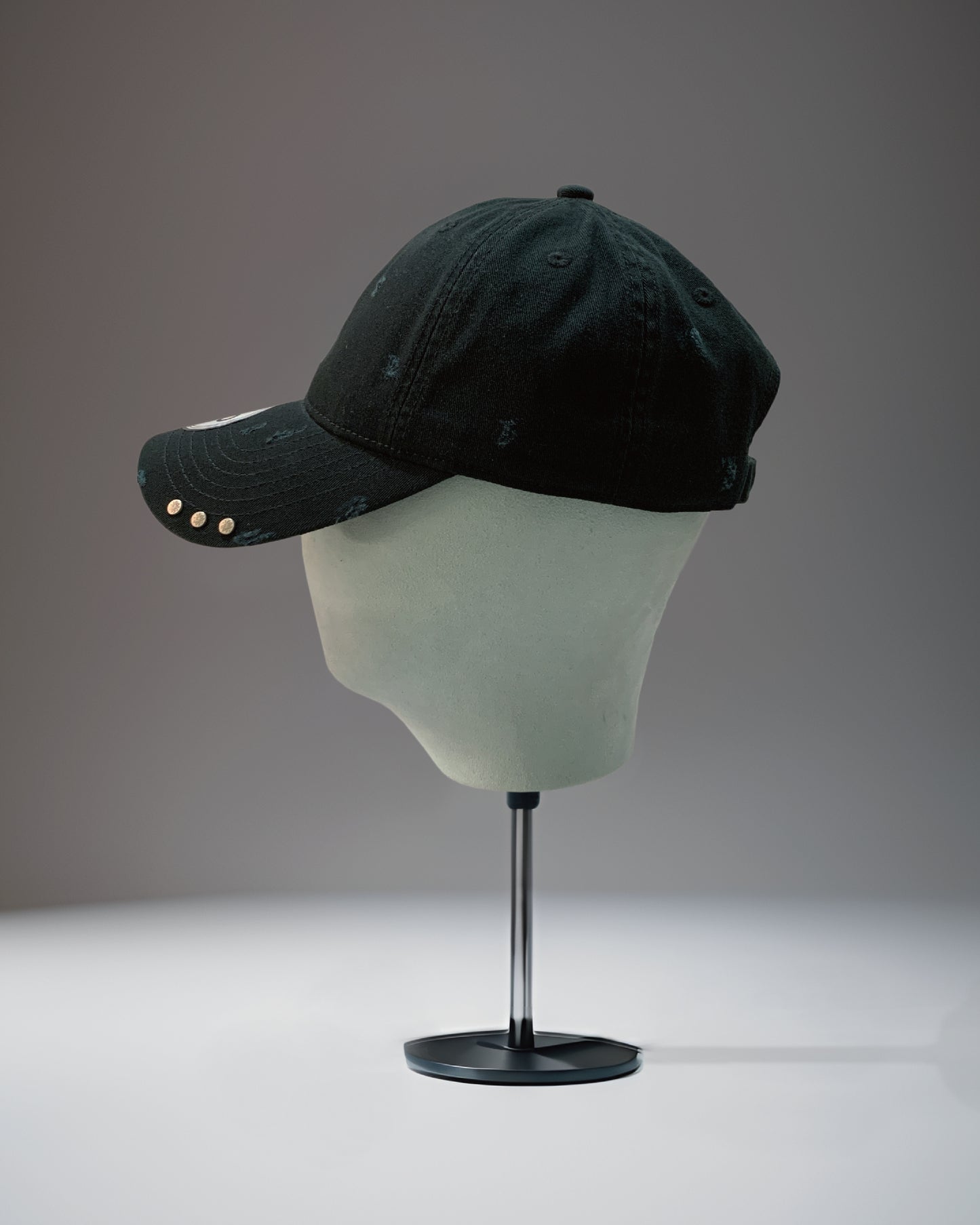 BABY FLOWER STUDS CAP