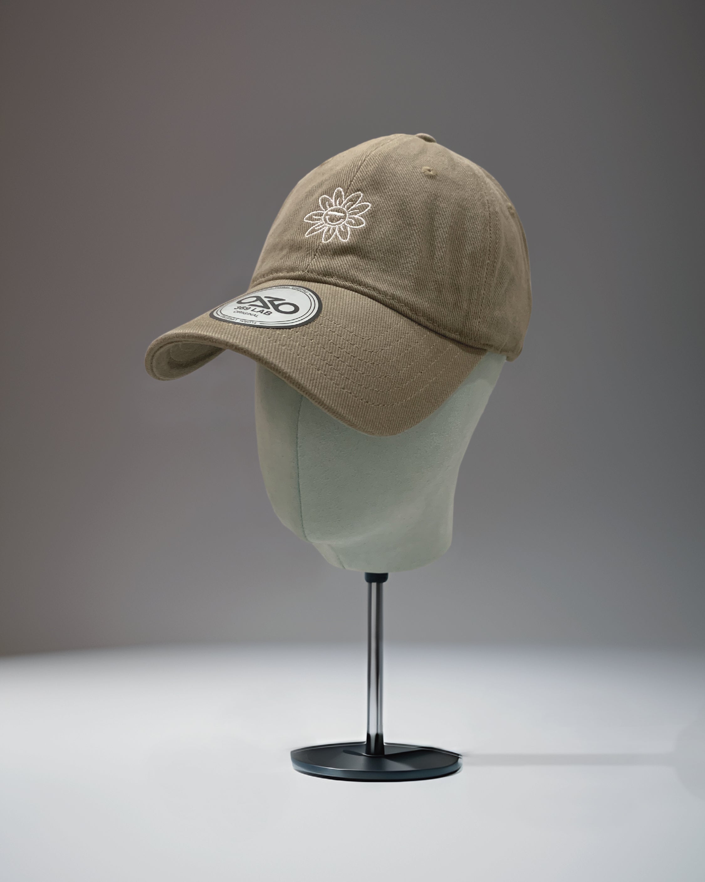 RIV NOBUHIKO リブノブヒコ CLINCH FLOWER CAP RIV NOBUHIKO CLINCH