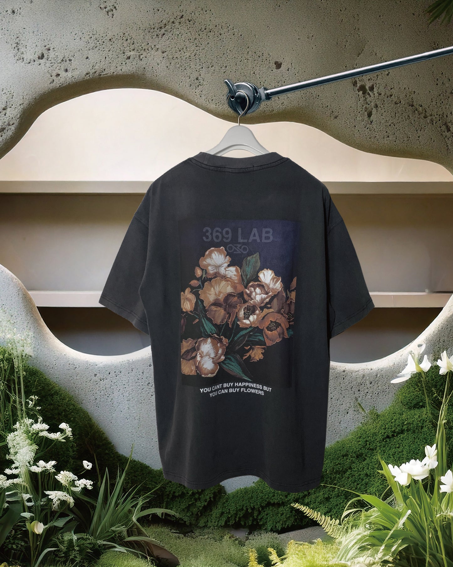 TULIP PAINTING PRINT TEE