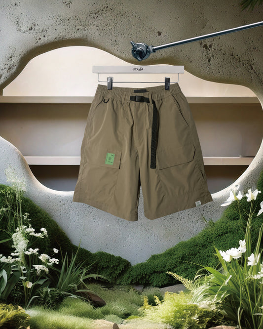 TRIANGLE PATCH LOOSE SHORTS