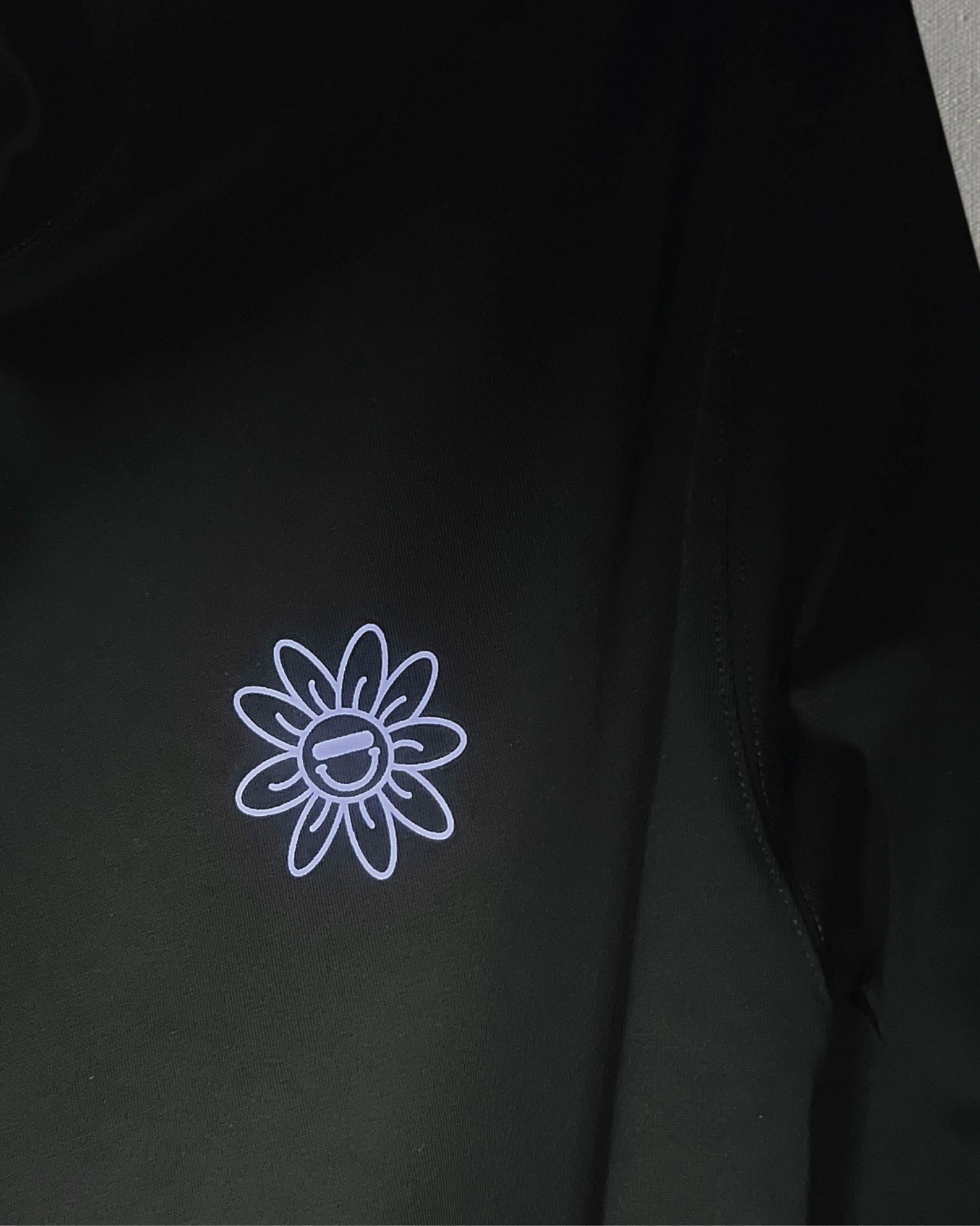 BRUSH BABY FLOWER LONG SLEEVES TEE (THICK COTTON)