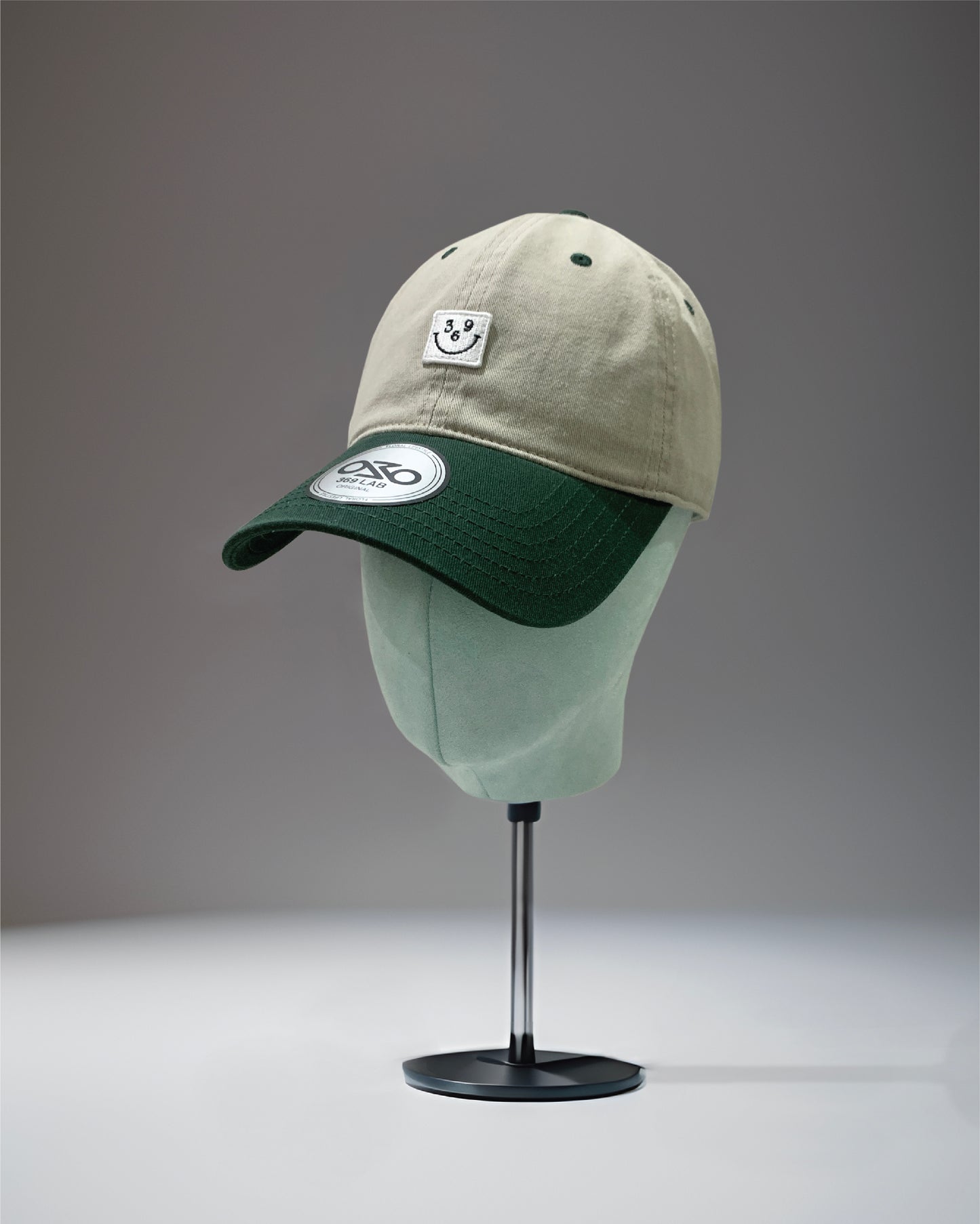 SMILE CAP (CONTRAST BRIM)