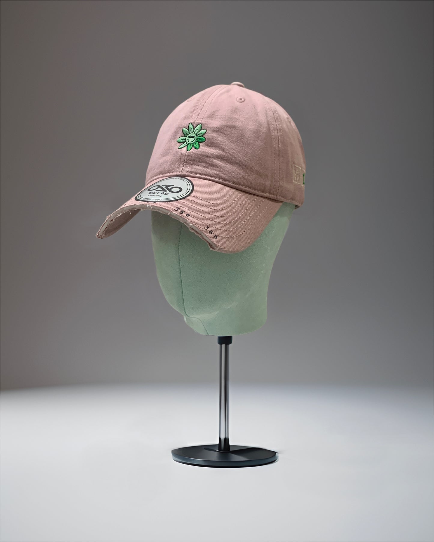 BABY FLOWER CAP (BRIM CUT)